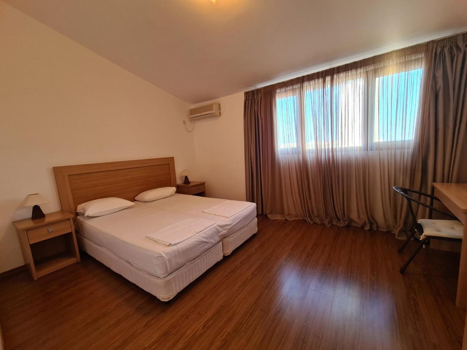Visit Sunny Beach Marina Apartments Ravda Room photo