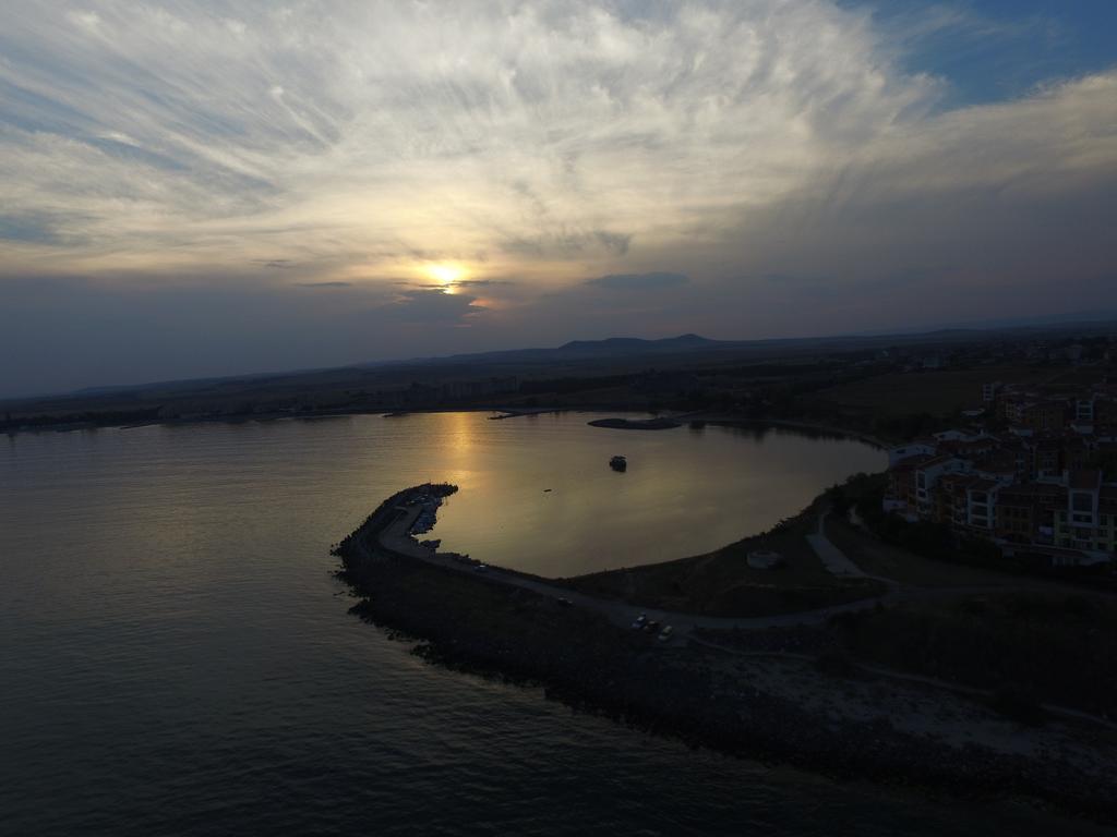 Visit Sunny Beach Marina Apartments Ravda Exterior photo